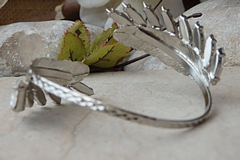 Bridal crystal cuff