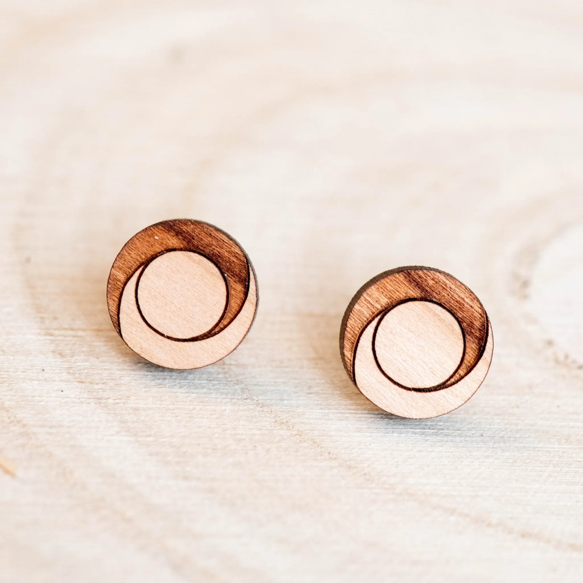 Circle Geometric Cherry Wood Earrings - ET15134