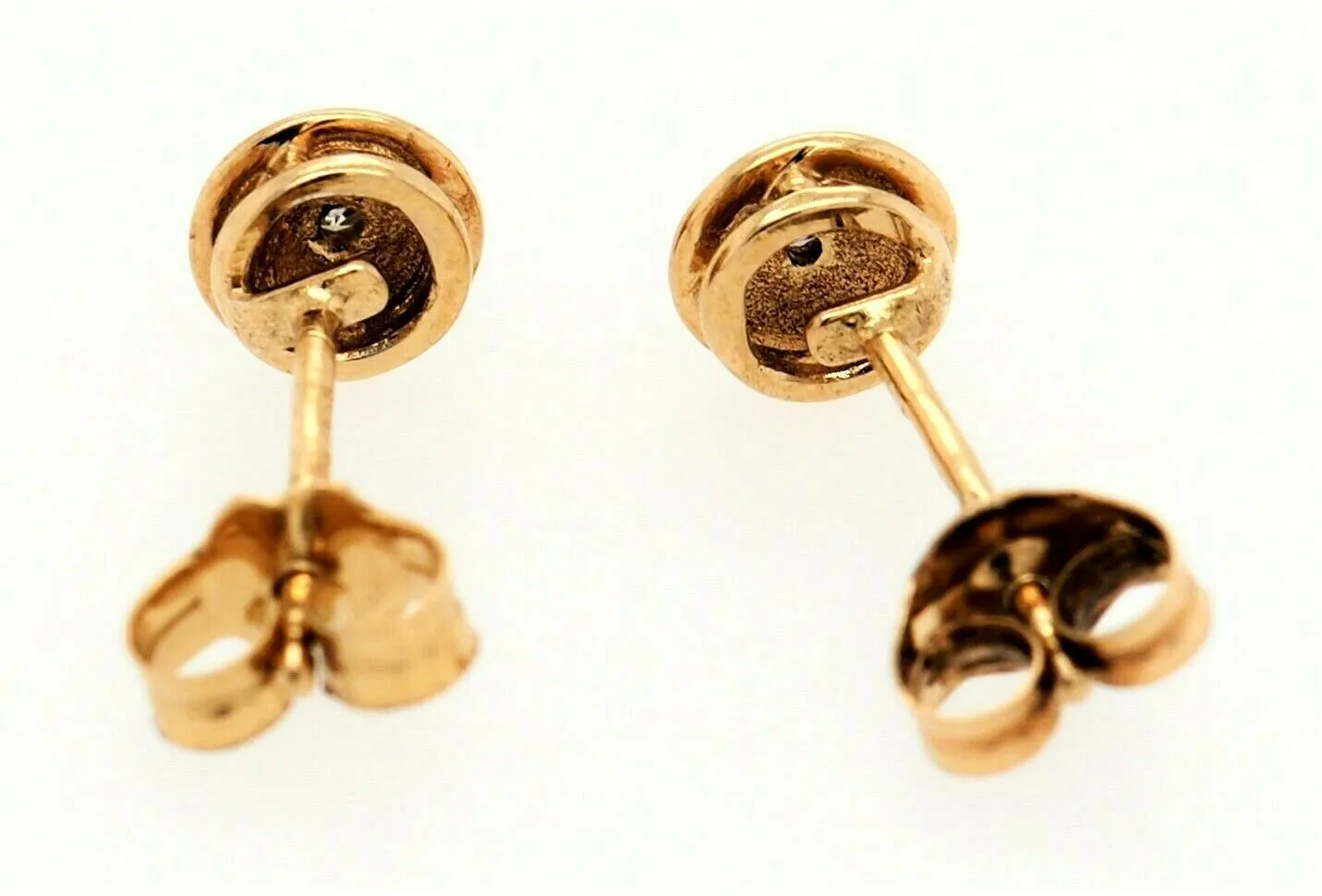 Cubic Zirconia 9ct Yellow Gold Stud Earrings