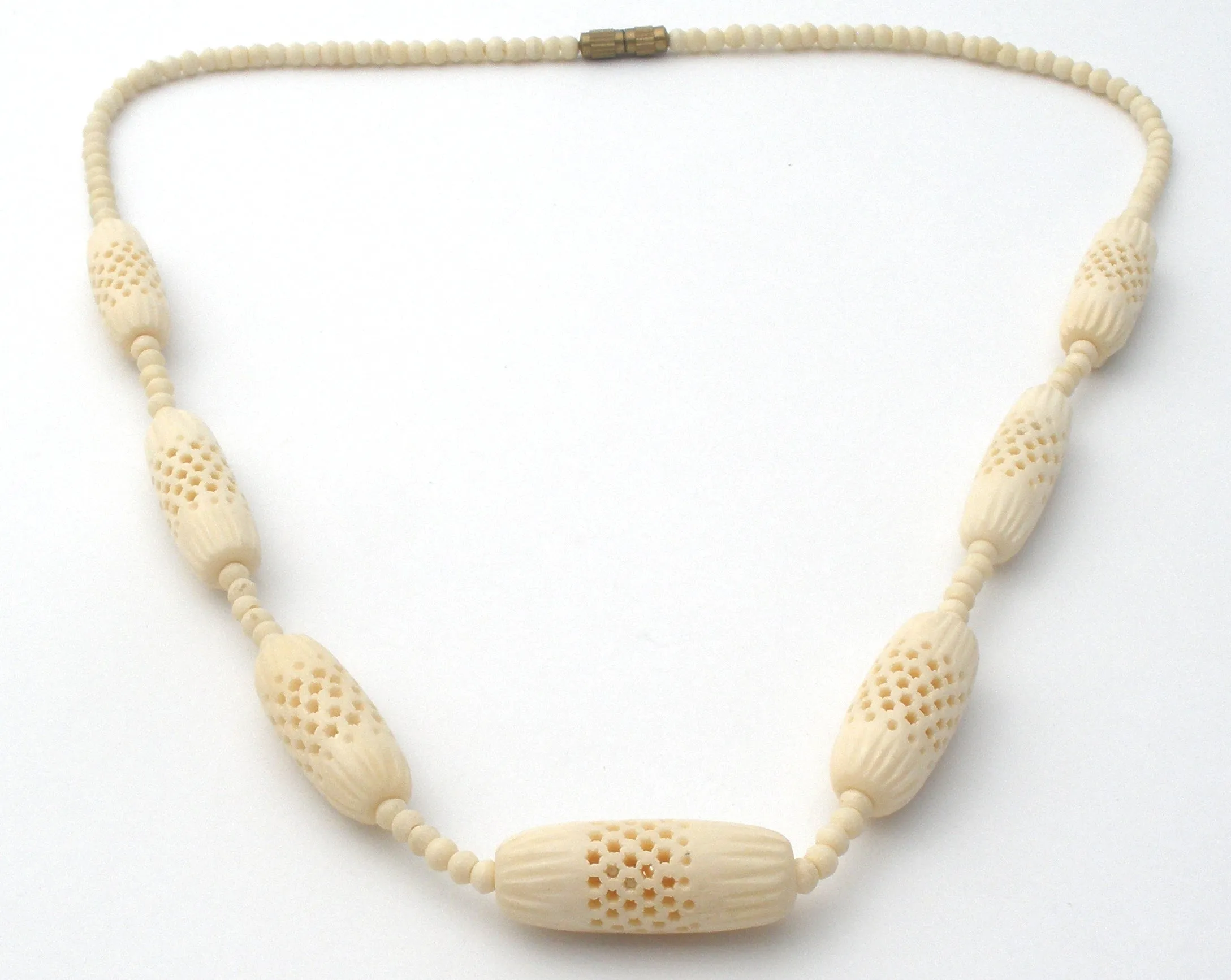 Hand Carved Bone Bead Necklace Vintage