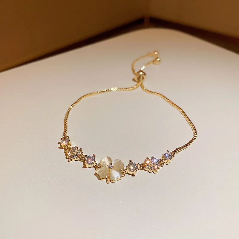 New Luxury Crystal Flower Bracelet