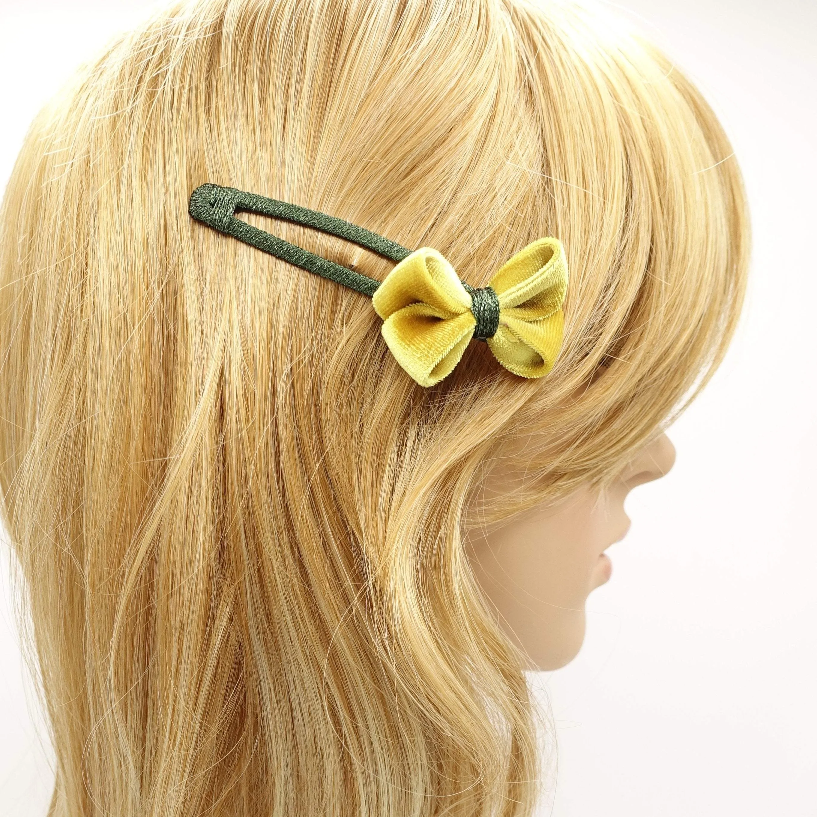 tiny velvet bow snap hair clip