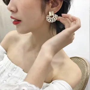 Women Vintage Simulated Pearl Geometric Dangle Earrings